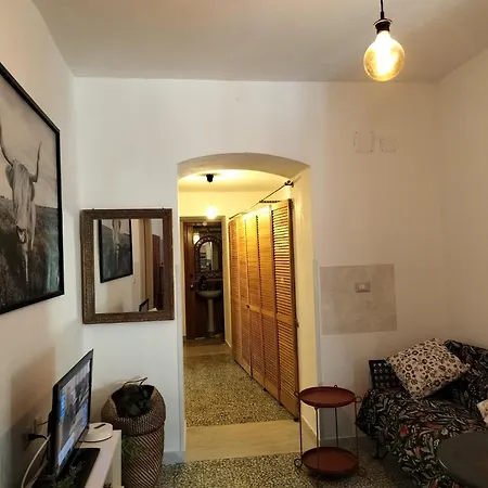 Dimoraspagnoli Διαμέρισμα *